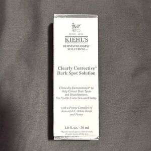 ***NEW IN BOX*** Kiehl’s Clearly Corrective Dark Spot Solution